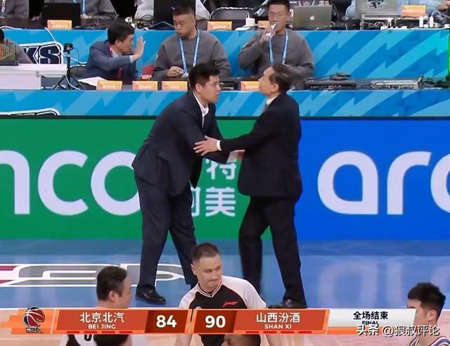 星空娱乐官方网页-许利民4点详解北京输球：这些经历都是财富，没有队伍不会更坚强